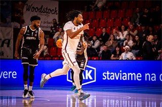 11. kolo TIPOS SBL: BC Prievidza - BKM Mimel Lučenec 88:67 (Dávid Bakos)	