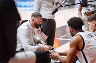 Európsky pohár FIBA: BC Prievidza - Surne Bilbao Basket 46:83 (Vladimír Králik)