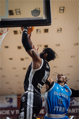 17. kolo TIPOS SBL: BC Prievidza - BC Slovan Bratislava 67:77 (Vladimír Králik)
