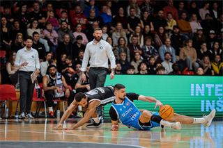 17. kolo TIPOS SBL: BC Prievidza - BC Slovan Bratislava 67:77 (Vladimír Králik)