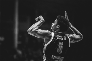 17. kolo TIPOS SBL: BC Prievidza - BC Slovan Bratislava 67:77 (Vladimír Králik)