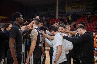 17. kolo TIPOS SBL: BC Prievidza - BC Slovan Bratislava 67:77 (Vladimír Králik)