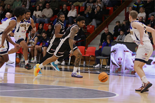 Dohrávka 15. kola TIPOS SBL: BC Prievidza : Iskra Svit 78:60 (Ladislav Szibilla)