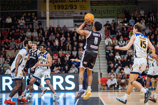 Dohrávka 15. kola TIPOS SBL: BC Prievidza - Iskra Svit 78:60 (Vladimír Králik)