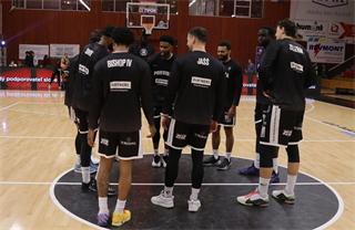 19. kolo TIPOS SBL: BC Prievidza - BC Komárno 101:76 (Ladislav Szibilla)