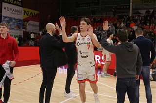 19. kolo TIPOS SBL: BC Prievidza - BC Komárno 101:76 (Ladislav Szibilla)