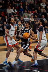 19. kolo TIPOS SBL: BC Prievidza : BC Komárno 101:76 (Vladimír Králik)