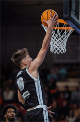 19. kolo TIPOS SBL: BC Prievidza : BC Komárno 101:76 (Vladimír Králik)