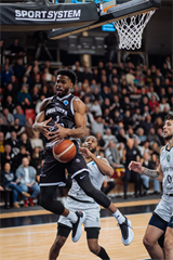 Európsky pohár FIBA: BC Prievidza - Sporting Lisabon 94:82 (Vladimír Králik)