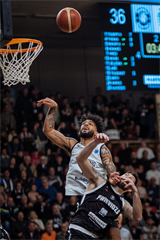 Európsky pohár FIBA: BC Prievidza - Sporting Lisabon 94:82 (Vladimír Králik)