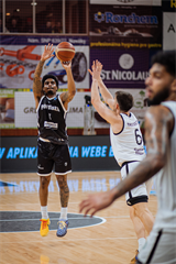 Európsky pohár FIBA: BC Prievidza - Sporting Lisabon 94:82 (Vladimír Králik)