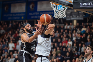 Európsky pohár FIBA: BC Prievidza - Sporting Lisabon 94:82 (Vladimír Králik)