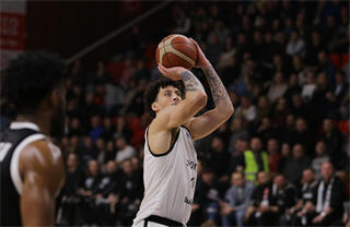 Európsky pohár FIBA: BC Prievidza : Sporting Lisabon 94:82 (Ladislav Szibilla)