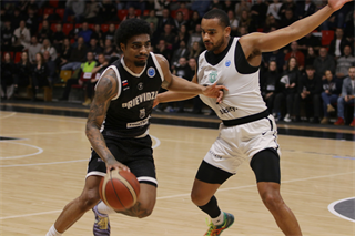 Európsky pohár FIBA: BC Prievidza : Sporting Lisabon 94:82 (Ladislav Szibilla)