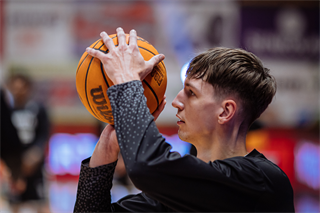 21. kolo TIPOS SBL: BC Prievidza - Nitra Blue Wings 88:71 (Vladimír Králik)