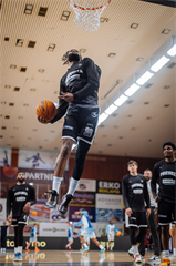 21. kolo TIPOS SBL: BC Prievidza - Nitra Blue Wings 88:71 (Vladimír Králik)