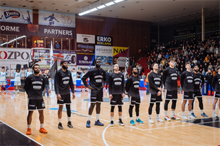 21. kolo TIPOS SBL: BC Prievidza - Nitra Blue Wings 88:71 (Vladimír Králik)