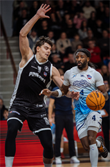 21. kolo TIPOS SBL: BC Prievidza - Nitra Blue Wings 88:71 (Vladimír Králik)