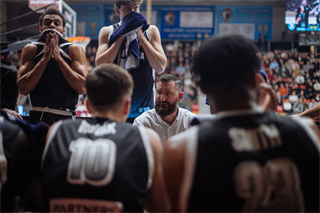 21. kolo TIPOS SBL: BC Prievidza - Nitra Blue Wings 88:71 (Vladimír Králik)
