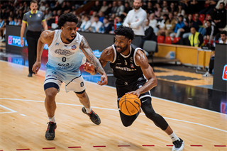21. kolo TIPOS SBL: BC Prievidza - Nitra Blue Wings 88:71 (Vladimír Králik)