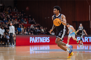 21. kolo TIPOS SBL: BC Prievidza - Nitra Blue Wings 88:71 (Vladimír Králik)