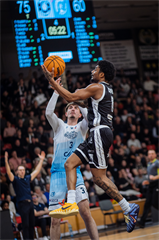 21. kolo TIPOS SBL: BC Prievidza - Nitra Blue Wings 88:71 (Vladimír Králik)