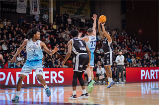 21. kolo TIPOS SBL: BC Prievidza - Nitra Blue Wings 88:71 (Vladimír Králik)