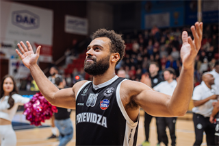 21. kolo TIPOS SBL: BC Prievidza - Nitra Blue Wings 88:71 (Vladimír Králik)