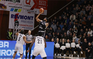 Európsky pohár FIBA: BC Prievidza : PAOK Solún 67:87 (Ladislav Szibilla)
