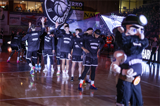 Európsky pohár FIBA: BC Prievidza - PAOK Solún 67:87 (Michal Huba)