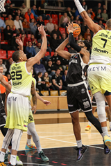 23. kolo TIPOS SBL: BC Prievidza - Košice Wolves 89:64 (Michal Huba)