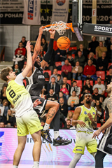 23. kolo TIPOS SBL: BC Prievidza - Košice Wolves 89:64 (Michal Huba)