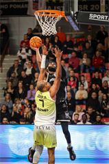 23. kolo TIPOS SBL: BC Prievidza - Košice Wolves 89:64 (Michal Huba)