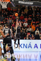 23. kolo TIPOS SBL: BC Prievidza - Košice Wolves 89:64 (Michal Huba)