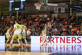 23. kolo TIPOS SBL: BC Prievidza - Košice Wolves 89:64 (Michal Huba)