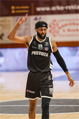 23. kolo TIPOS SBL: BC Prievidza - Košice Wolves 89:64 (Michal Huba)