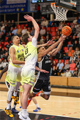23. kolo TIPOS SBL: BC Prievidza - Košice Wolves 89:64 (Michal Huba)