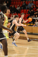 23. kolo TIPOS SBL: BC Prievidza - Košice Wolves 89:64 (Michal Huba)
