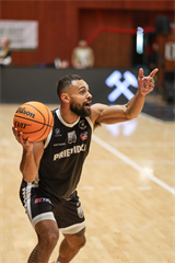 23. kolo TIPOS SBL: BC Prievidza - Košice Wolves 89:64 (Michal Huba)