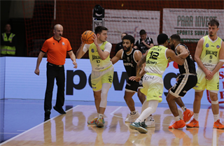 23. kolo TIPOS SBL: BC Prievidza : Košice Wolves 89:64 (Ladislav Szibilla)