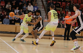 23. kolo TIPOS SBL: BC Prievidza : Košice Wolves 89:64 (Ladislav Szibilla)