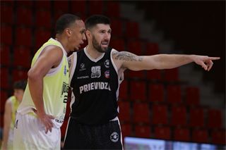 23. kolo TIPOS SBL: BC Prievidza : Košice Wolves 89:64 (Ladislav Szibilla)