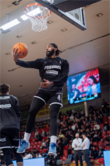 25. kolo TIPOS SBL: BC Prievidza - MBK Handlová 99:68 (Vladimír Králik)
