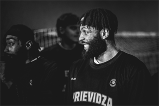 25. kolo TIPOS SBL: BC Prievidza - MBK Handlová 99:68 (Vladimír Králik)