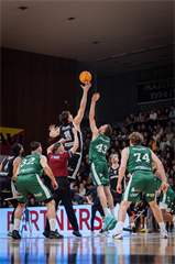 25. kolo TIPOS SBL: BC Prievidza - MBK Handlová 99:68 (Vladimír Králik)