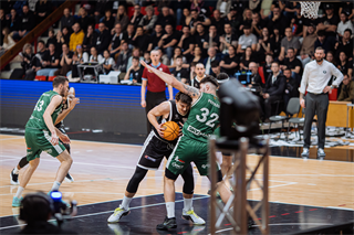 25. kolo TIPOS SBL: BC Prievidza - MBK Handlová 99:68 (Vladimír Králik)