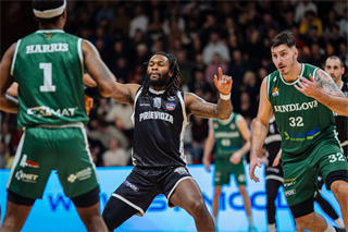 25. kolo TIPOS SBL: BC Prievidza - MBK Handlová 99:68 (Vladimír Králik)