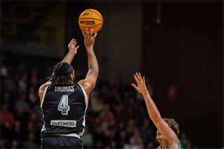 25. kolo TIPOS SBL: BC Prievidza - MBK Handlová 99:68 (Vladimír Králik)