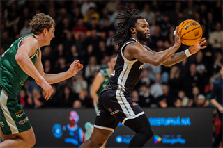 25. kolo TIPOS SBL: BC Prievidza - MBK Handlová 99:68 (Vladimír Králik)