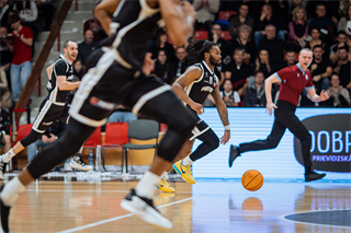 25. kolo TIPOS SBL: BC Prievidza - MBK Handlová 99:68 (Vladimír Králik)